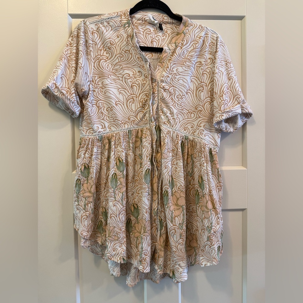 Anthropologie Cream and Tan Floral Button-Front Peplum Tunic